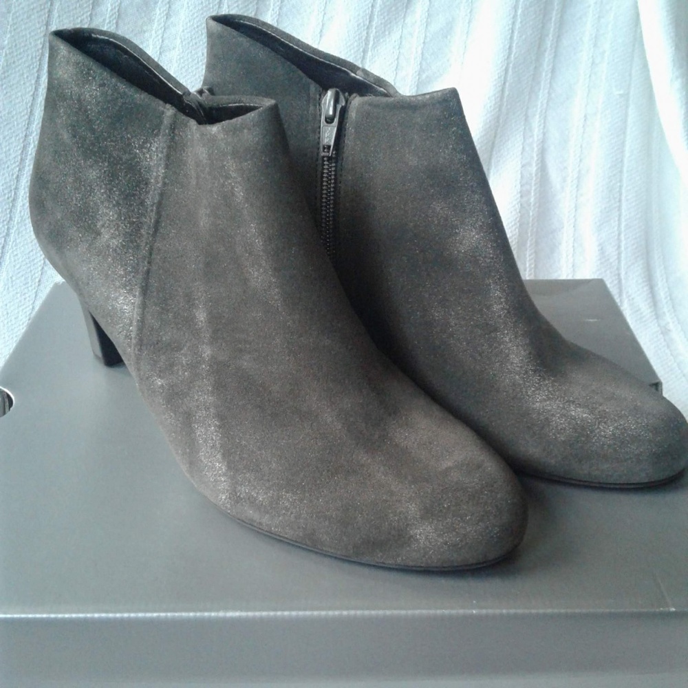 Gabor Booties Gray Velour Sparkle Ankle Side Zip